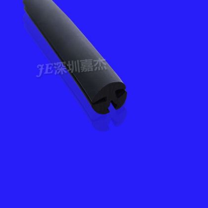黑色U型矽橡膠密封條