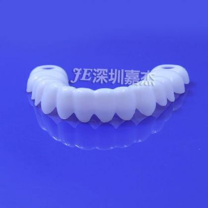 矽膠牙套